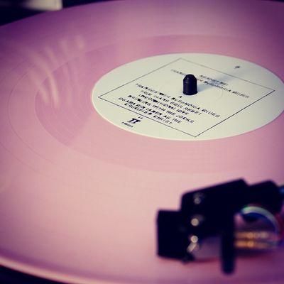 Living an analog lifestyle in the digital age.