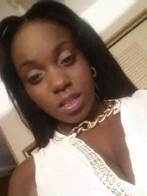 21 Bout Mine
Kashae's Mommy
Million Dollar Mind
Money Motivated
Young Entreprenuer
Promo/AR
Bartender/Waitress/BottleGirl