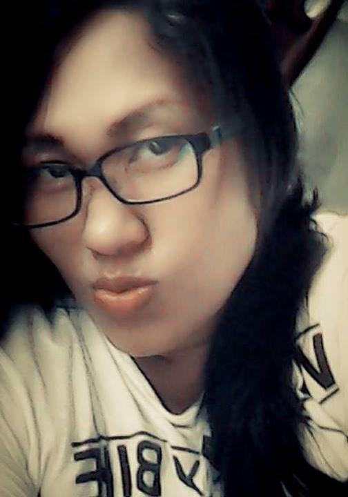 I love my litl family my huzband yuri sophian panguliman And 2 heros scheyffer and mclui panguliman..And i thank to GOD coz them...yes...i love them