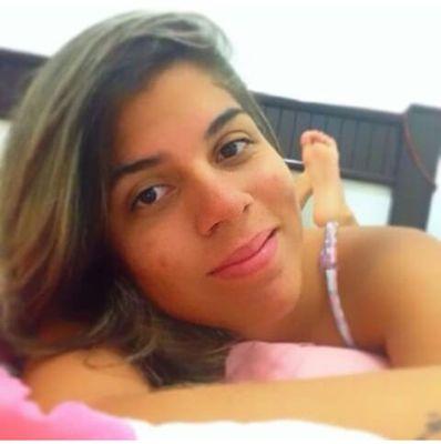 Taurina , São-Paulina , fã Do Rogério Ceni sz O coração de uma mulher deve ser tão próximo de Deus que um homem precisa persegui-lo para encontrá-la.