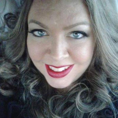 TinaAlmon's profile picture. 