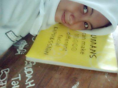NUR KOMARIYAH | 02 APR 1998 |SMAN 1 WRINGINANOM | IG: @nur_komariyah1 | bersabar dan tetap tawakkal :)