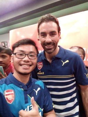 Muslim, 27 tahun, @ayurahmatia's husband, Sachy's Dad, @freakfootballs Owner, a GOONER, 14. | 27EAFE5E / 081286683370