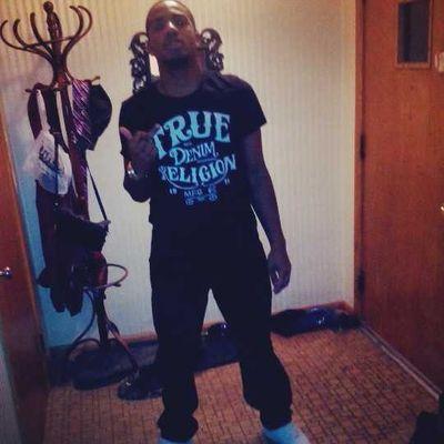 yung nigga trynna,make it with dis rap shit