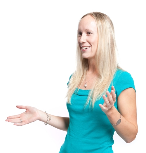 Christian, Total Rewards Consultant @FLBlue, PHR, SHRM-CP, W&M Grad, Healthy living, Plant-based eater, Vizsla mom, Runner, Yogi