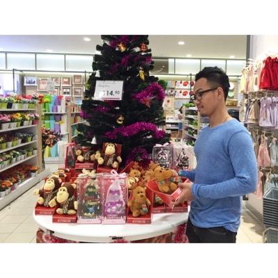 Cambodian male faminist (comments and shares are personal - they don't neccesarily reflect the institution for which I work)