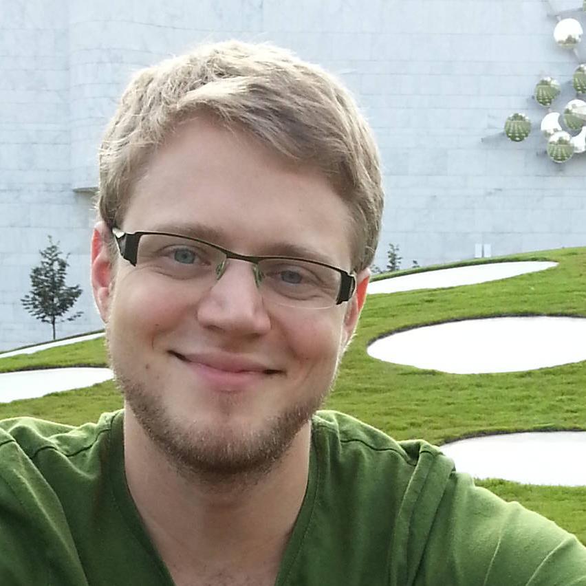 PhD student at @TUDarmstadt @stg_darmstadt working on the intersection of static analysis and software security
