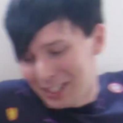 Dan & Phil, Smosh, Nigahiga, Shane, Pewds, Tyler, Troye, Zoella, Louise and lots of other youtubers are the ones who make me laugh everyday •3•