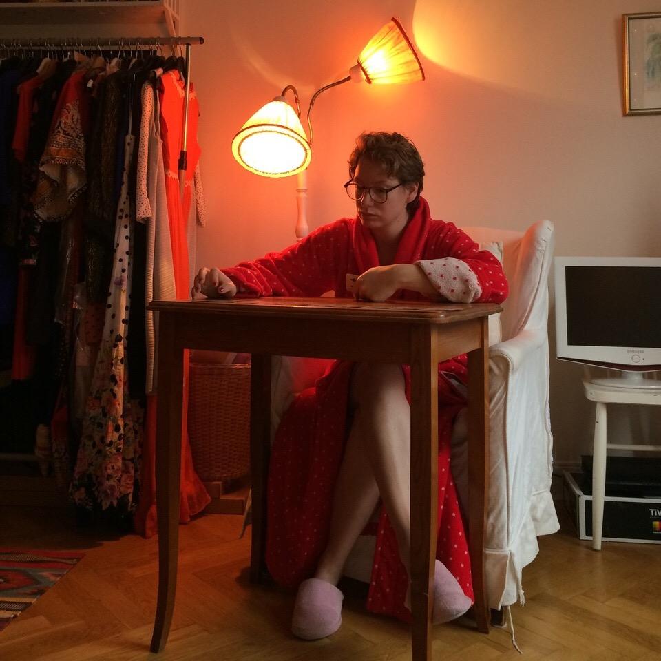 linnmannheimer's profile picture. Programutvecklare, manusförfattare och aktör inom TV, film, radio och scen.