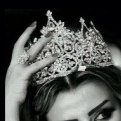 مالي شبيه الا السماء والسحابه ولا لي نقيض الا مقلد ومنسوخ ( أنا ) كذا ما اشبه الا اتشابه ما ادنق الا يرتفع راسي شموخ ! ملكة الجنوب' الخاص ممنوع jeddah & Ksa