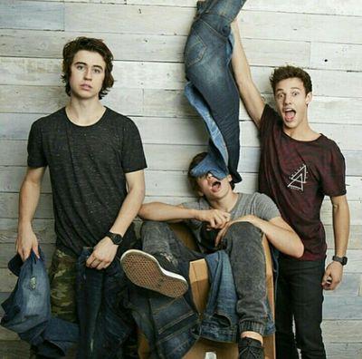 Hayes_Cuddles's profile picture. ••FAN••PAGE•• **Help Me Regain My Followers** ❤  If Your A Hayes Grier Fan You Came To The Right Place