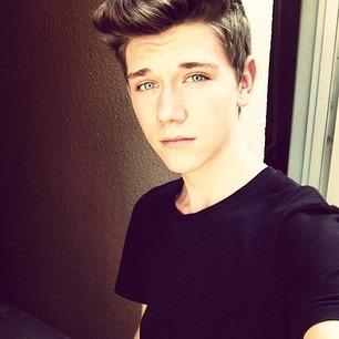 ☆★☆★  I love Devan so much!! follow if you are a keyper  ☆★☆★