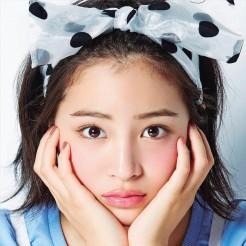 「JR SKISKI」「学校のカイダン」「ゼクシィ」で注目されている広瀬すずさんの画像を配信していきます^^可愛いと思ったらRT