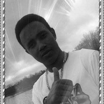 tekie_rezene's profile picture. 