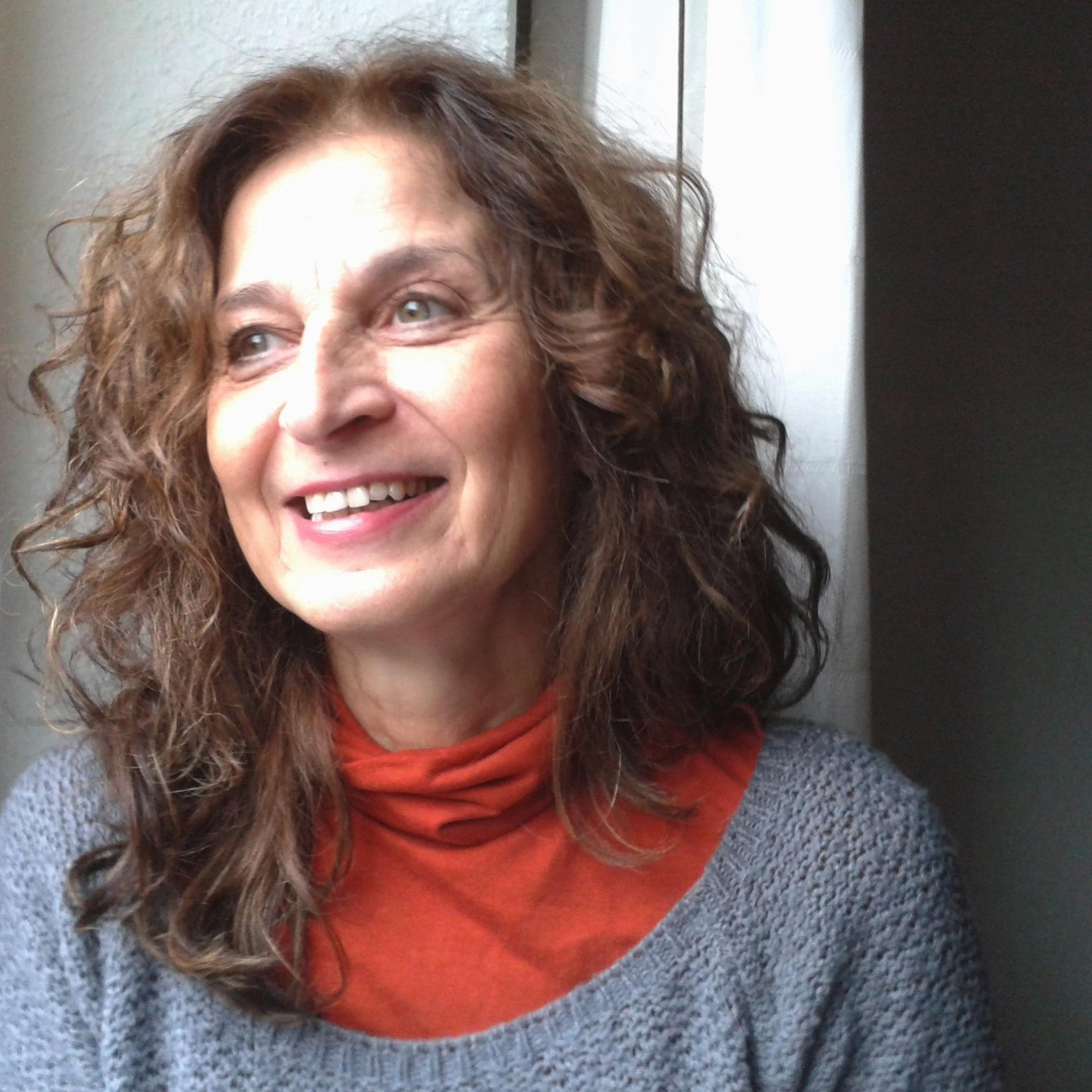 Expert in #stress prevention & treatment Severe back problems specialist, pain management #Osteopath, Speaker, coach #Yoga School founder #health #relaxation