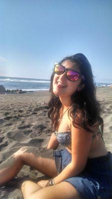 Me llamo Pia soy de chile y tengo 15 años °•°