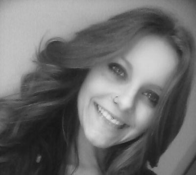 MelissaRial's profile picture. Non podo vivir sin tí, non hai maneira.