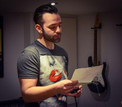 Hey guys! I'm Nick, lead singer of the band Third Place. Go follow the band @thirdplacemusic and my bros @frankthirdplace @coreytp