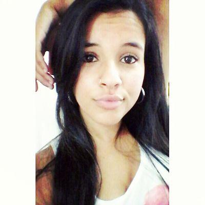 As vezes, eu disse ADEUS esperando apenas por um fique por favoor ;/