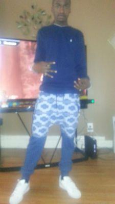 MULA GANG, Listen to MulaGang - Rockstar by mulaa_gangg #np on #SoundCloud
http://t.co/2SKO4Od8dt R.I.P lil sam