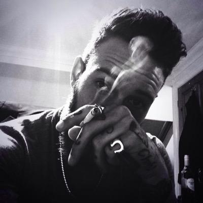 PizzzzaSluut Profile Picture