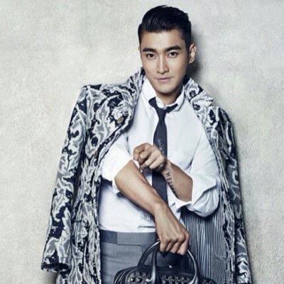 follow me @siwo407 ! :* My Shining Star is 슈퍼 주니어- My RockStar is @siwon407- My Place is in Sapphire Blue Ocean - #WonKyu #EunHae shipper ★♥