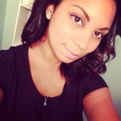 yesmynameisash's profile picture. 