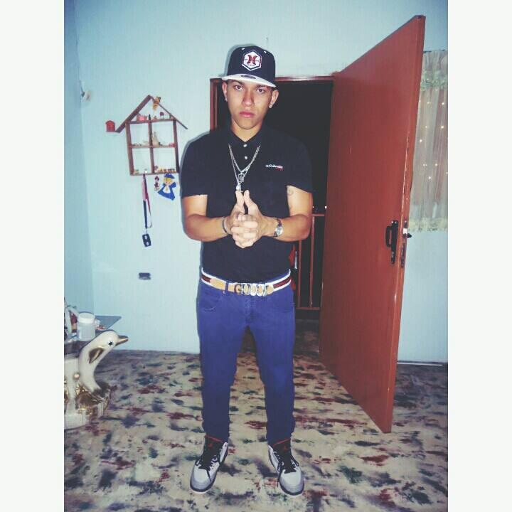 Cantante de Rap-reggae-trap contrataciones llegar al privado
