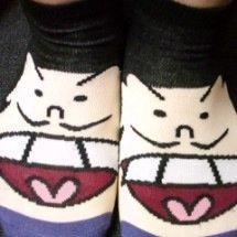 話題を振ってもらえれば大抵反応します。話しにくい話題でも大歓迎。ゲームが大好き。無言フォローすみません。
