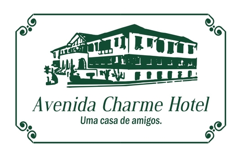 Fundado em 1942, o Avenida Charme oferece estrutura tanto para hospedagem quanto para eventos.