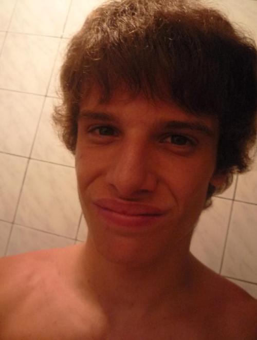 douglasbluvolei's profile picture. amo eu