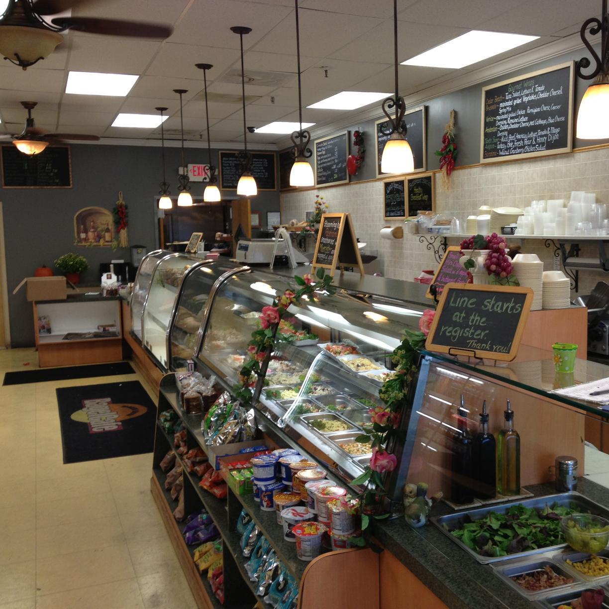 Mt Sinai Bagel Cafe, Bagels, Salads, Sandwiches!