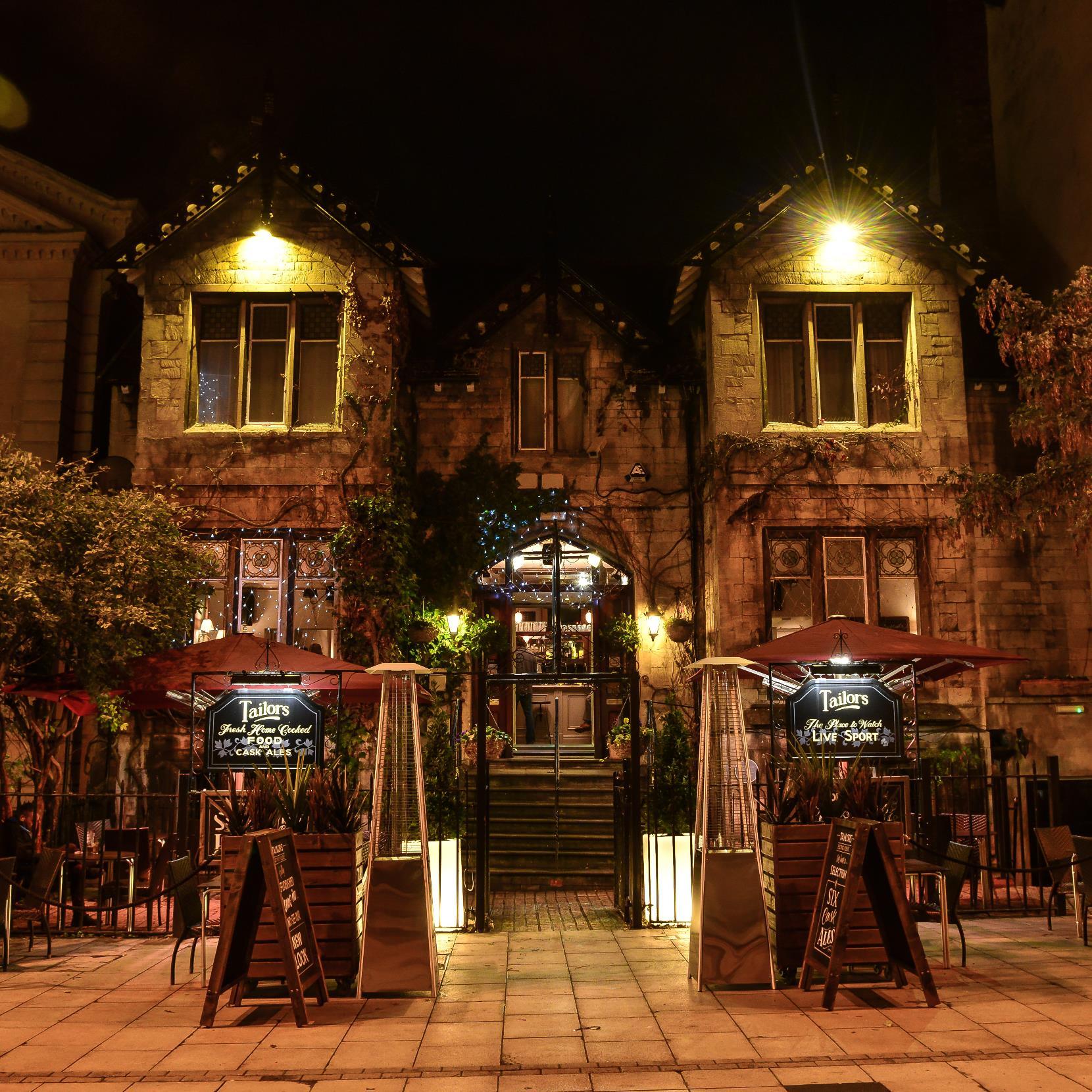 Tailors is a situated in the heart of Cheltenham town centre. This stunning pub offers Great home-cooked food available 7days a week. Serving Wadworth real ales