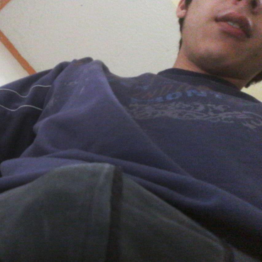 1,55 dicen que tengo la verga rica
En busca de mamadas