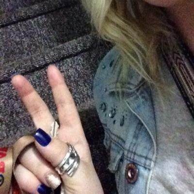 MittenHippy's profile picture. nothing.