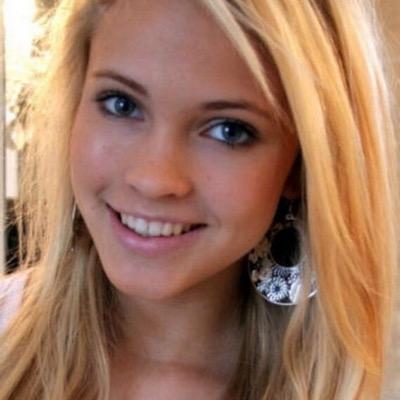 Hello I'm Bella the mother to @Austinhunter278 RP18* #single