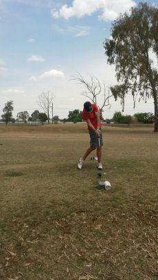 Chilled out guy...what you see is what you get...keen golfer and a big Man United fan !!