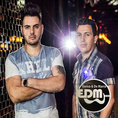 A dupla sertaneja que vem esquentando o Brasil com uma nova linguagem de composições próprias e um  estilo único.