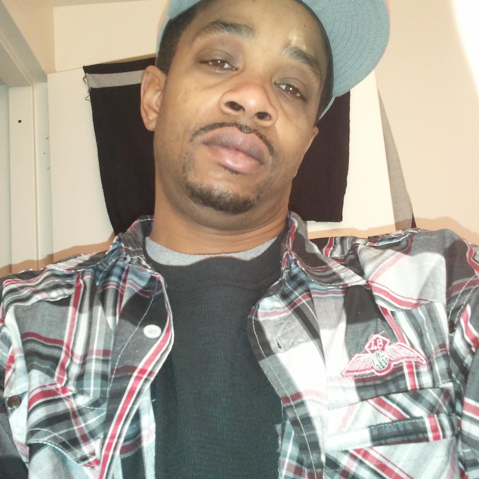 tonetech40's profile picture. 