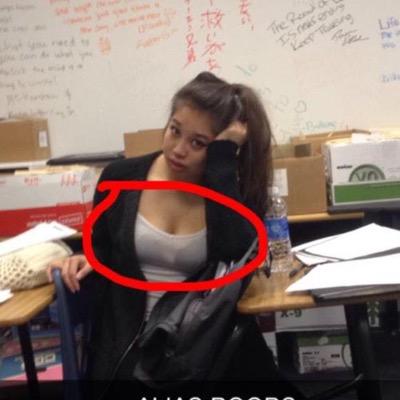 alias titties
@ForeverAlia_