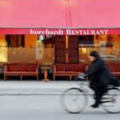 Wir sind das traditionsreichste Restaurant in Berlin seit über 200 Jahren. Folgen Sie unserer Karte und unseren Weinen.