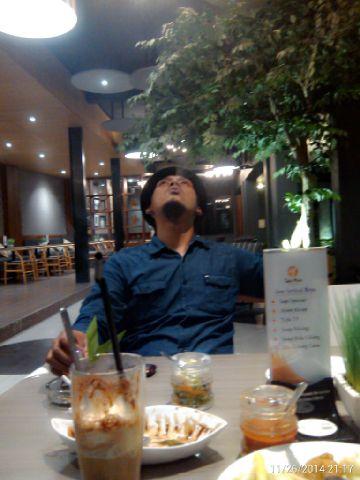 Low PROFIL,Pekerja Keras