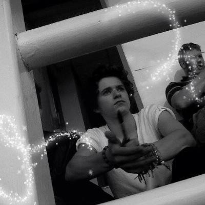 idecball's profile picture. FREE FOLLOW FROM @katiemorgan06 FOLLOW HER BACK