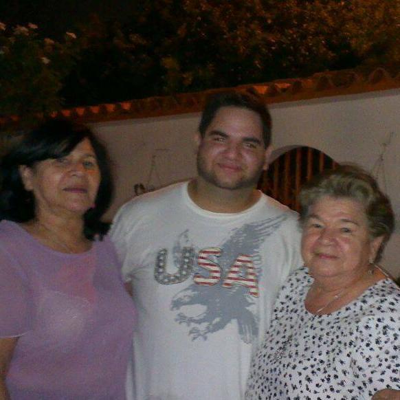 Recuerda que eres más valiente de lo que crees, más fuerte de lo que pareces y más inteligente de lo que piensas.