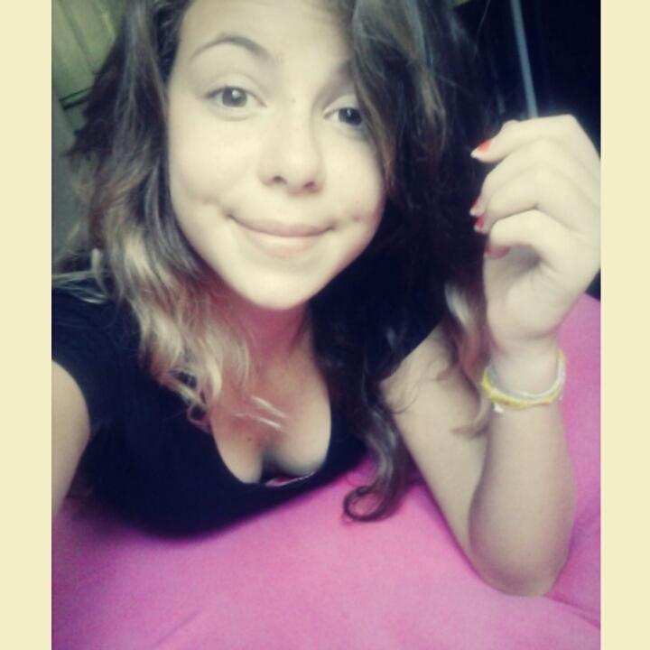 Wpp: (46) 88204118                                                         Snap: Layene_01                                        Facebook: Layene Siglinski
