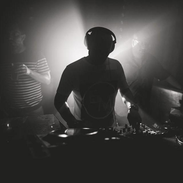 PeteDevereux's profile picture. ORIGINAL ARTFUL DODGER. I make anthems not bangers, leave that to The Streets