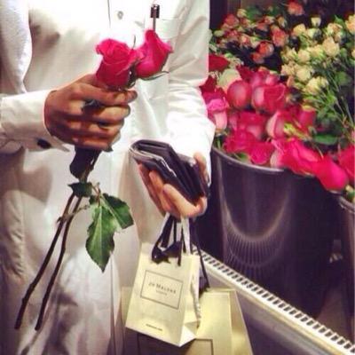 اتعب على اللي يطلب الوصل لرضاك وجنب عن اللي ما درى عنك لا غبت !! BB. :5A52FF4C