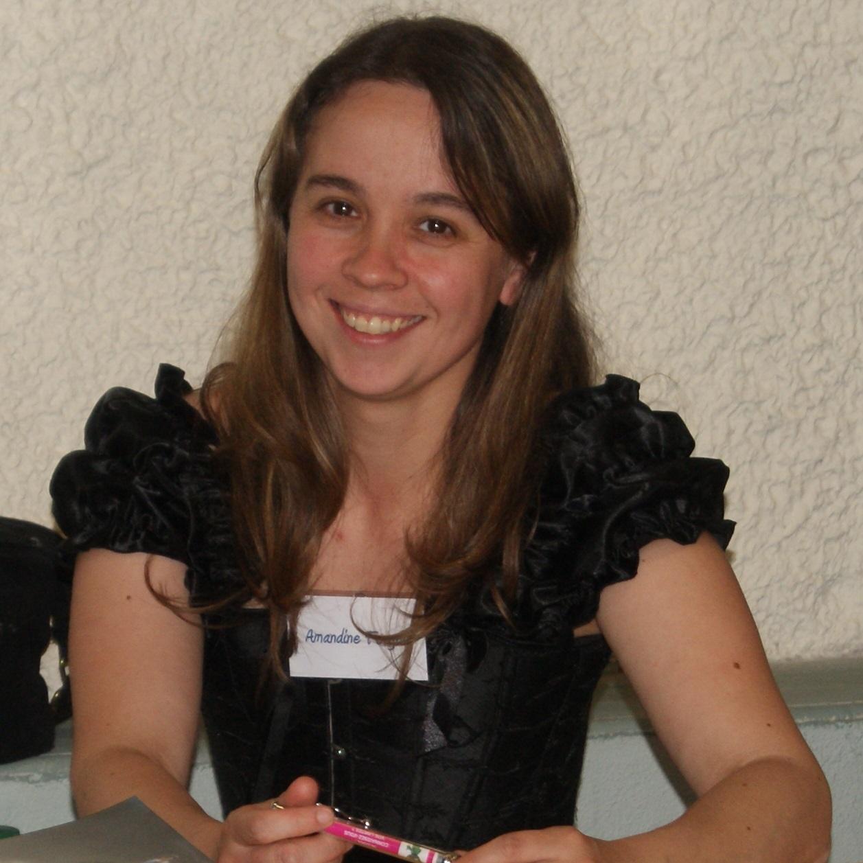 Auteure (#PMA, #infertilté, #UnGPSpourlacigogne, #FIV,#1001chosesànepasdireauxinfertiles)