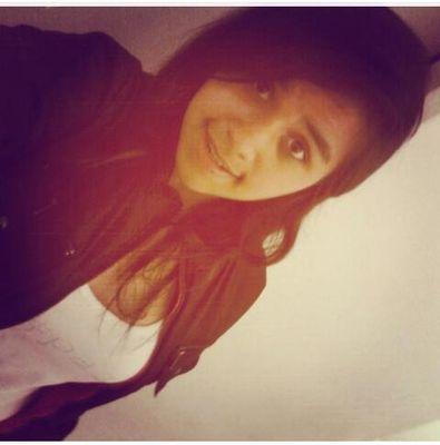 Instagram: Princess_of_vans sdv:)
  Facebook: Cecily rita add :)
Whats so pedi ;)
skype: poxa_cecily   Sou do guh ❤ peance and love ✌