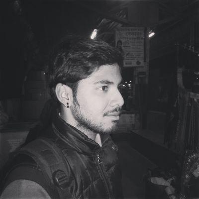 Kolkata🎓BCA(H)Techno India Hooghly Campus👨🏻‍🎓MCA(Techno India)🔌Gadgets💇🏻‍♂️Hair&Beard🏍Rider📸Photography🏋GYM🎮Gamer⚽…